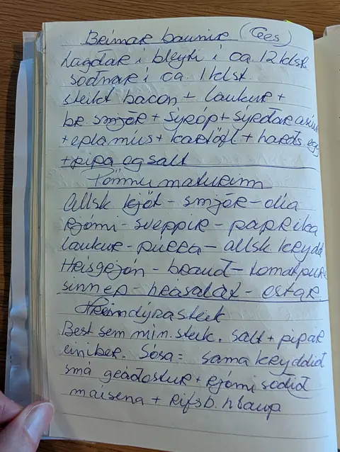 Síðan hennar í uppskriftabókinni
